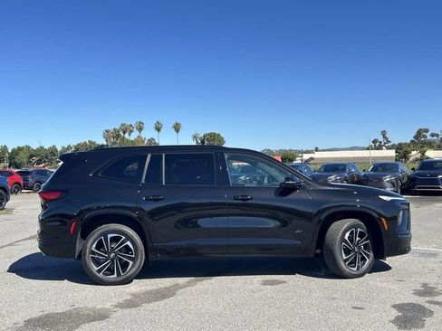 New 2026 Buick Enclave Sport Touring image 2