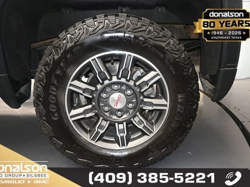 Used 2025 GMC Sierra 1500 AT4 AWD/4WD image 13
