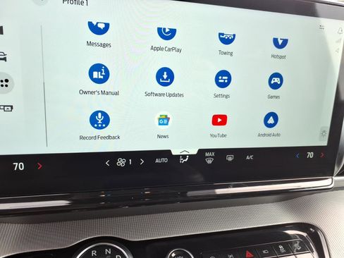 Used 2025 Ford Expedition Active image 18