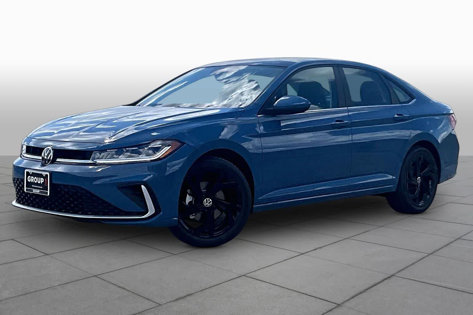 New 2027 Volkswagen Jetta SE FWD image 1