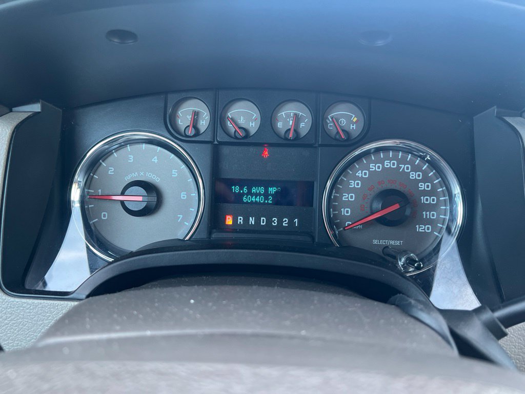 Used 2010 Ford F150 XLT RWD image 12
