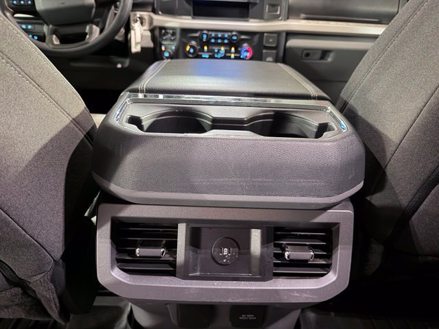 Used 2023 Ford F250 XLT w/ FX4 Off-Road Package AWD/4WD image 31