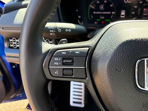 Used 2025 Honda Accord Sport image 14