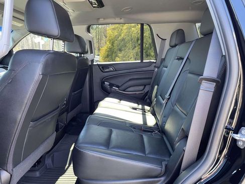 Used 2019 GMC Yukon SLT w/ Graphite Performance Edition image 11