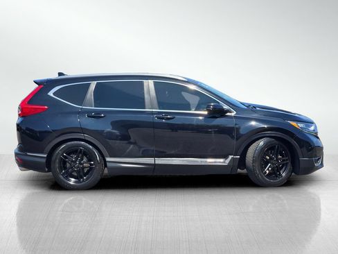 Used 2018 Honda CR-V Touring image 3