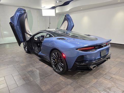 New 2026 McLaren GTS image 20