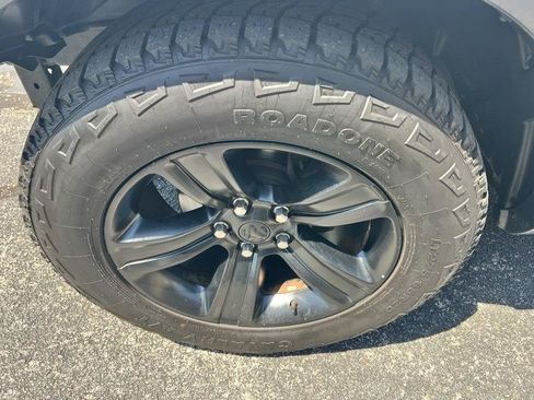 Used 2021 RAM 1500 Warlock AWD/4WD image 17