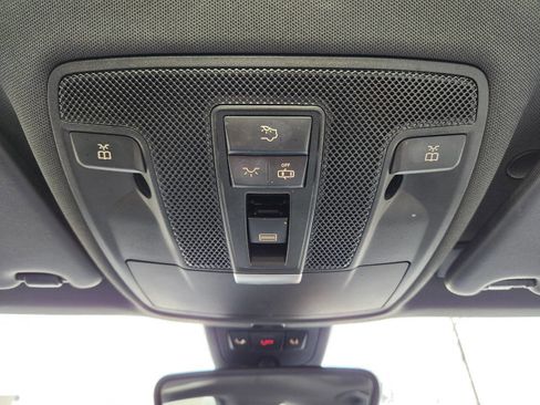 Used 2019 Mercedes-Benz CLA 250 4MATIC image 26