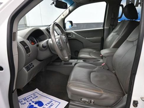 Used 2019 Nissan Frontier SL AWD/4WD image 11
