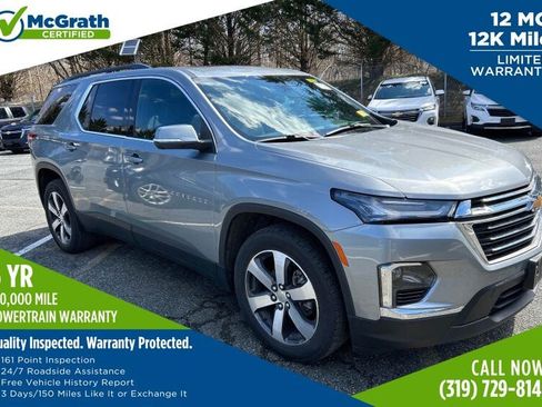 Used 2023 Chevrolet Traverse LT w/ LT Premium Package image 1