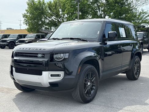 Used 2025 Land Rover Defender 110 S AWD/4WD image 11