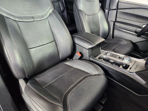 Used 2020 Ford Explorer ST w/ Premium Technology Package AWD/4WD image 11