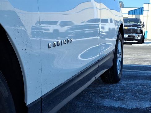 Used 2024 Chevrolet Equinox LT w/ LPO, Floor Liner Package image 34