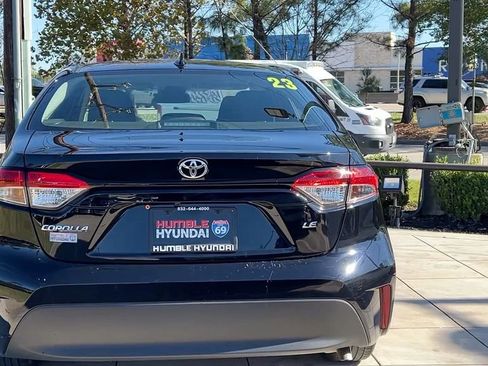 Used 2023 Toyota Corolla LE image 17