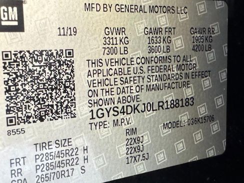 Used 2020 Cadillac Escalade Platinum image 27