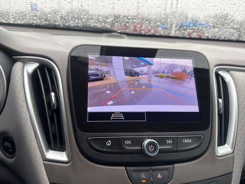 Used 2024 Chevrolet Malibu LS image 39