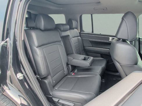 Used 2024 Hyundai Santa Fe Limited FWD image 43