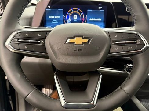 New 2026 Chevrolet Equinox LT image 36