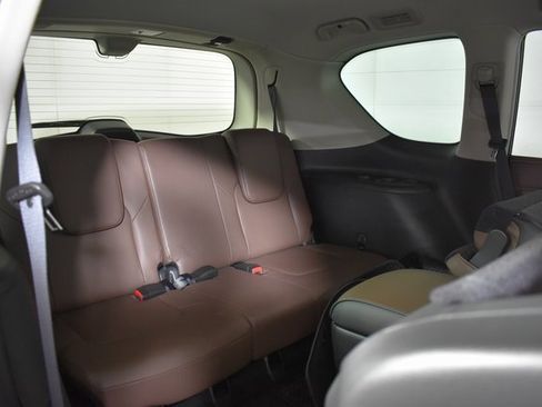 Used 2023 INFINITI QX80 Premium Select w/ All-Season Package image 37