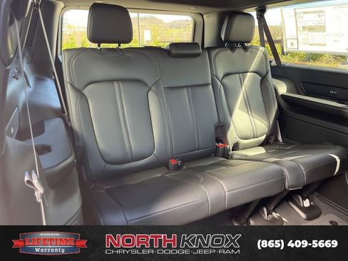 New 2026 Jeep Grand Wagoneer L 4WD image 26