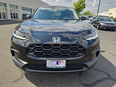 New 2027 Honda HR-V LX image 2