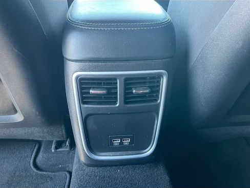 Used 2022 Dodge Charger Scat Pack RWD image 25