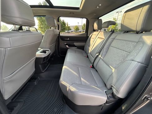 Used 2022 Toyota Tundra Limited AWD/4WD image 27