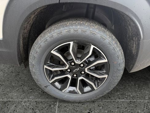 New 2026 Chevrolet TrailBlazer ACTIV w/ Convenience Package AWD/4WD image 13