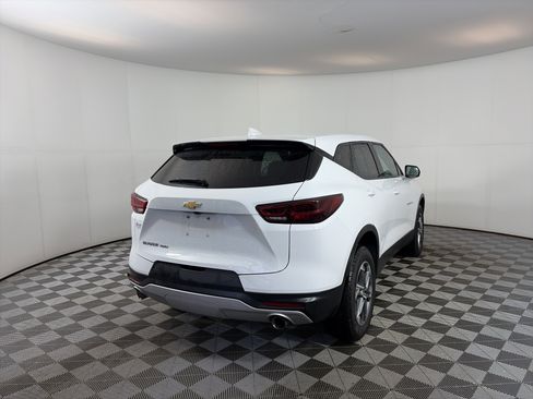 Certified 2024 Chevrolet Blazer LT image 10