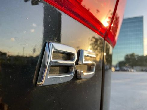 Certified 2023 Volvo XC60 B5 Plus w/ Protection Package Premier FWD image 26