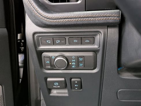 Used 2022 Ford F150 Lightning Lariat w/ Equipment Group 511A High image 20