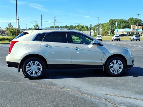 Used 2015 Cadillac SRX Luxury w/ Driver Awareness Package FWD image 20