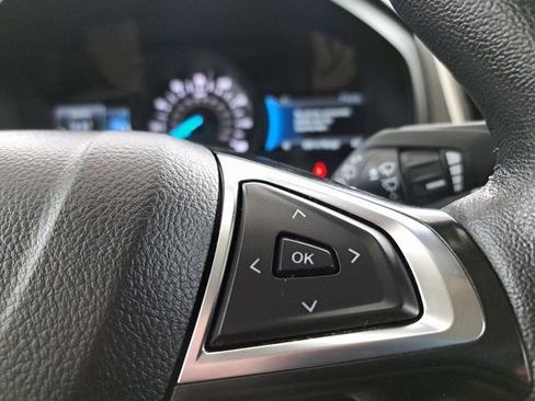 Certified 2024 Ford Edge SEL image 17