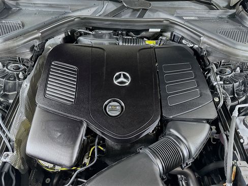 New 2026 Mercedes-Benz GLC 300 GLC 300 image 33