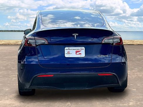 Used 2021 Tesla Model Y Long Range AWD/4WD image 5