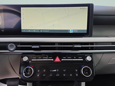 New 2026 Hyundai Tucson Limited FWD image 28