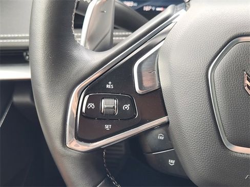 Used 2021 Chevrolet Corvette Stingray Preferred Cpe w/ Z51 Performance Package RWD image 31