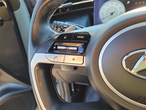 Used 2022 Hyundai Santa Cruz SEL Premium image 25