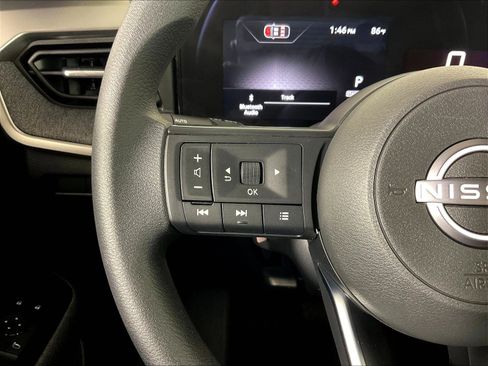 Used 2026 Nissan Kicks SV w/ Charging Package FWD image 11