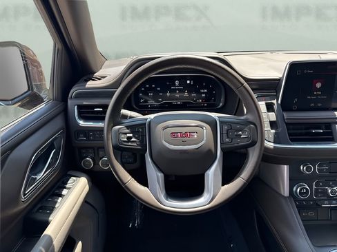 Used 2023 GMC Yukon SLT w/ Max Trailering Package AWD/4WD image 16