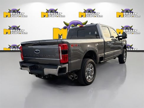 Used 2024 Ford F250 Lariat w/ Lariat Ultimate Package image 5