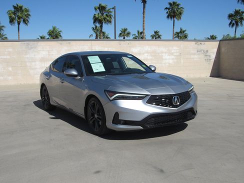 Used 2023 Acura Integra A-Spec image 2