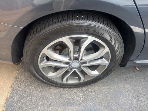 Used 2016 Mercedes-Benz C 300 4MATIC Sedan image 12