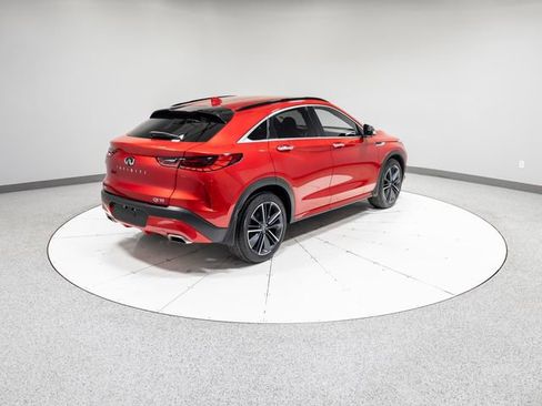 Used 2025 INFINITI QX55 Essential AWD/4WD image 34