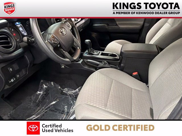 Used 2022 Toyota Tacoma SR AWD/4WD image 16