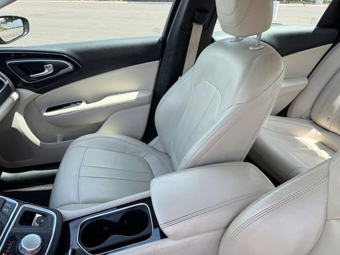 Used 2015 Chrysler 200 C FWD image 7