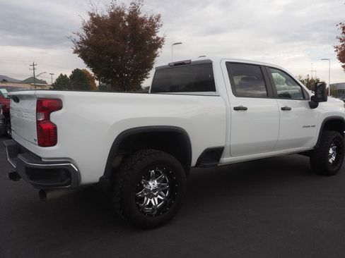 Used 2024 Chevrolet Silverado 2500 LT image 5
