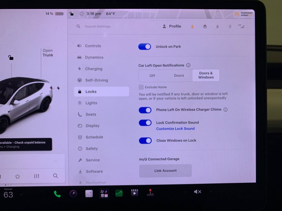 Used 2021 Tesla Model Y Performance AWD/4WD image 34