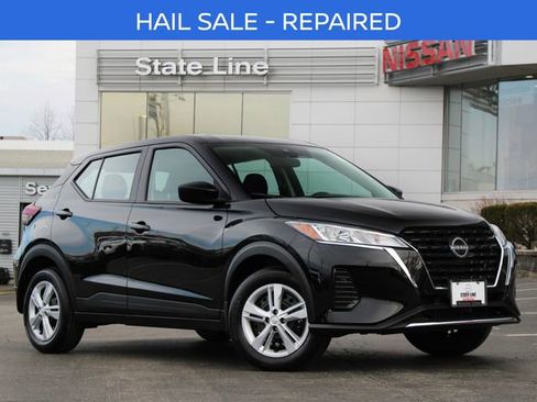 Certified 2025 Nissan Kicks Play S FWD image 1