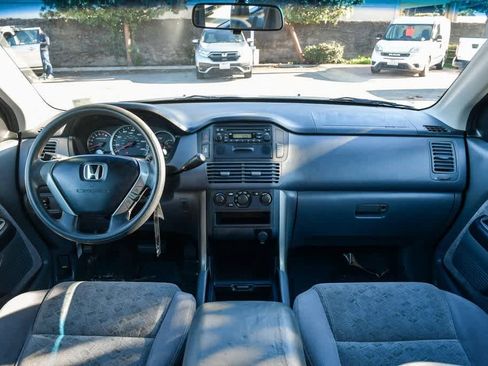 Used 2005 Honda Pilot LX image 14